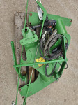 Vpetje nakladalca john deere