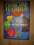 CHARLAINE HARRIS-DEAD IN THE FAMILY
