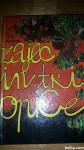 ZAJEC IN TRI OPICE - IKE IN TESS ACQUAH