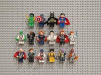 LEGO MINIFIGURE SUPER HEROES