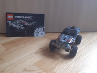 Prodam lego technic jeep 42090