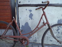 Adler 3 gang 1936 prodam ali kupim manjkajoče dele.