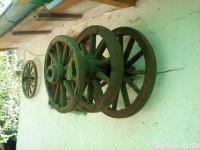 kolesa lesena
