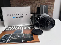 Hasselblad 2000FC z objektivom 80 mm F/2,8