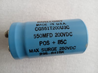 KONDENZATOR MALLORY 550MFD 200VDC CG551T200U3C