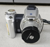 MINOLTA DiMage Z2 4.0 Mega Pixels Digitalni fotoaparat  Delujoč Bateri