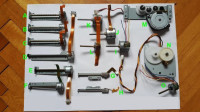 15 (povečini 5V) koračnih motorjev (dva tudi 3V, 12V)