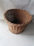 PLETENA KOŠARA 26 x 18 cm