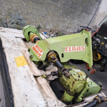 KOSILNICA  ČELNA  Z GNETILNIKOM  300F  CLAAS