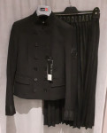 Marc Aurel eleganten komplet z blazerjem in krilom (MPC 407 €)