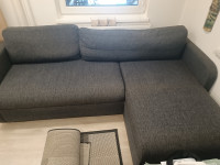 Kotna sedežna garnitura