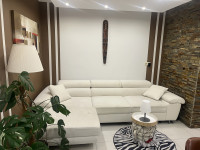 Rabljena sedežna s funkcijo spanja