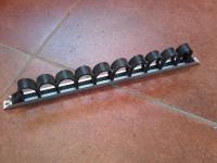 sortirnik za orodje izvijače in klešče