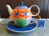 KERAMIČNI ČAJNIK S SKODELICO