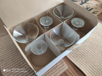 Večji kozarci za martini, za sladoled ali sladice steklarne Hrastnik