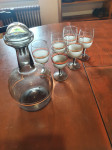 Vrč za vino in kozarci