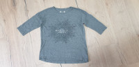 Dekliška majica št. 146-122 (11-12 let), siva, bombaž, lepo ohranjena