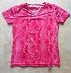 Prosojna roza majčka