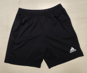 Adidas št. 140 ( 9 - 10 let ) kratke športne hlače