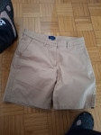 Kratke hlace st.38