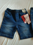 Otroške kratke hlače jeans št. 5/110 Ptt častim :)