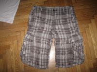 moške kratke hlače H&M vel.29 (vel.170), 4€