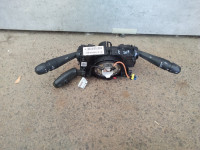 Peugeot 208 2012-2021 obvolanska stikala 98236117ZD00
