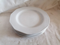 KERAMIČNI KROŽNIKI po 4 kosi P19