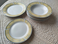 Set 10-ih jedilnih krožnikov, porcelan, tudi za mikrovalovko