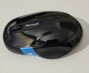 Microsoft bluetooth miška - nova
