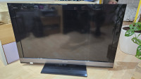 Prodam rabljen SONY KDL-EX700 televizijo