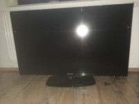 TV Sharp 117 cm