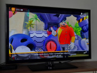 Prodam SAMSUNG TV LED 40 - UE40D5000