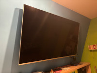 TV Phillips 75PUS8807