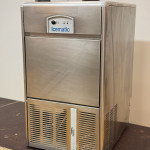Prodajam rabljen ledomat Icematic E25