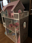 Lesena Barbie hiša