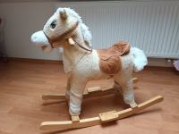 Otroški gugalni konj