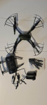 dron qvadrokopter z vso opremo in rezervami samo uporabljeno 1x