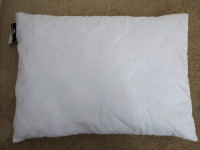 Vzglavnik 70x50cm/nerabljen