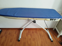likalna miza z ventilatorjem