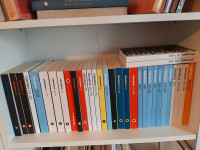 Literatura- več izvodov strokovne revije za književnost prodam
