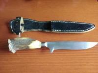 Lovski nož - ročna izdelava (dolžina rezila 15 cm)