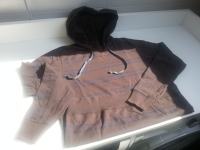 Majica s kapuco / hoodie Sisley (M)
