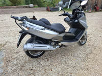 Kymco 250 ccm menjam 250 cm3