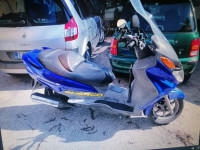 Suzuki burgman 150 cm3