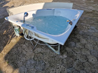 Masažna kad Jacuzzi banja kotna Kolpa san UGODNO!