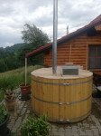 Lesena kad s pečjo