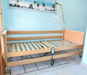 Električna negovalna postelja, s trapezom - Dali II