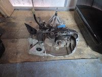 Clio 3 1.2 T TCE MENJALNIK JH3 184