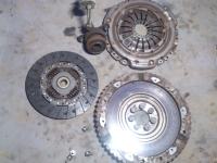 renault clio 3 2009 1.5 50kw sklopka kit set vztrajnik original